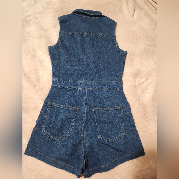 NWOT Denim Romper - Picture 5 of 10
